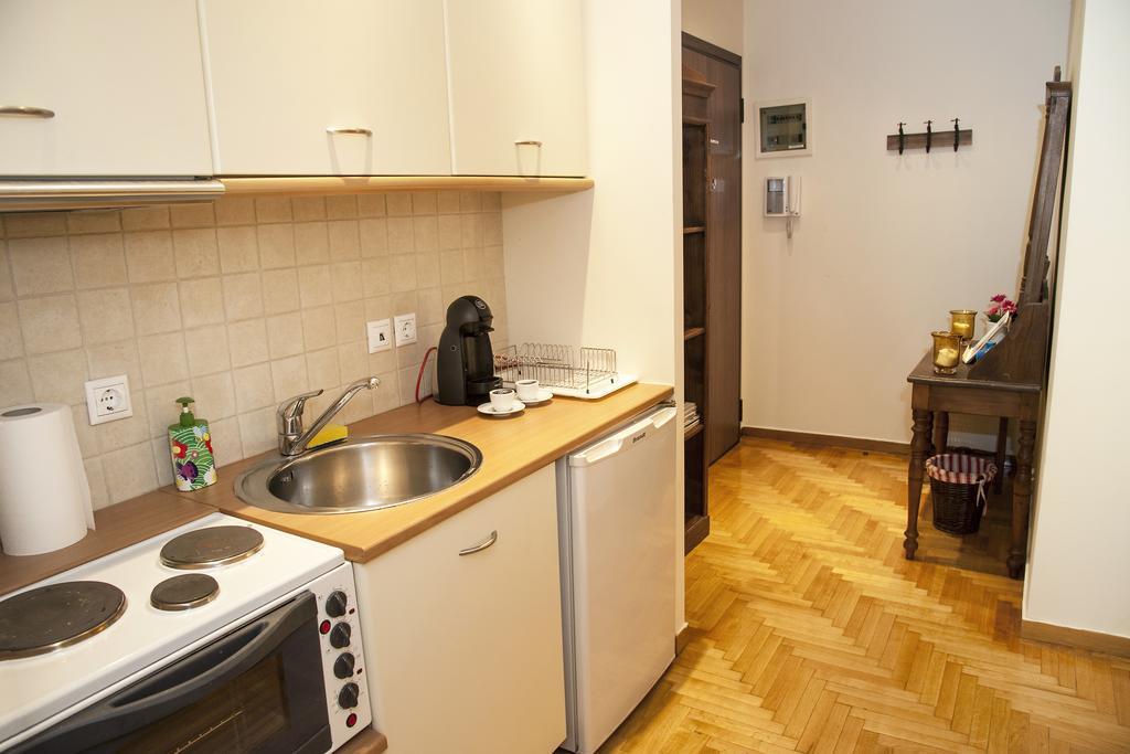 Elegant Studio In Kolonaki-Top Location! Атина Екстериор снимка